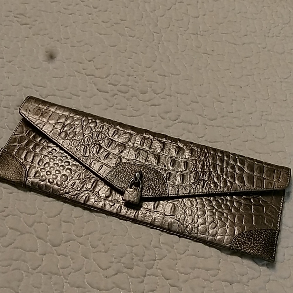 Miss Malc clutch bag